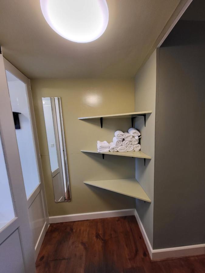 De Doorgang Bed & Breakfast Groningen Bagian luar foto